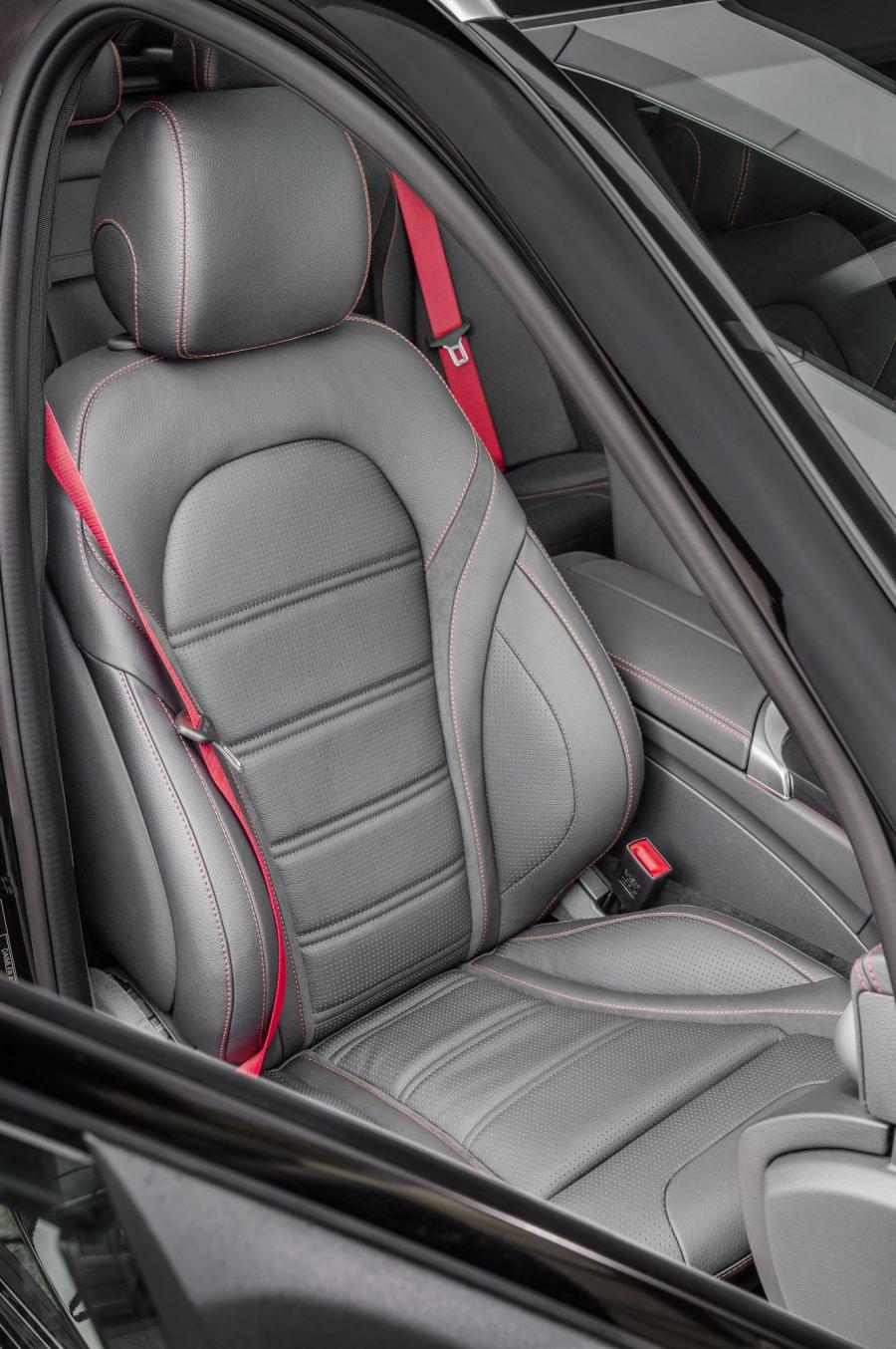  Mercedes-Benz C450 AMG Sport Estate 2015 года  (фото 16 из 27)